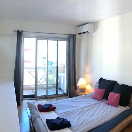 **** Panoramic Roof In **** Beaulieu-sur-Mer