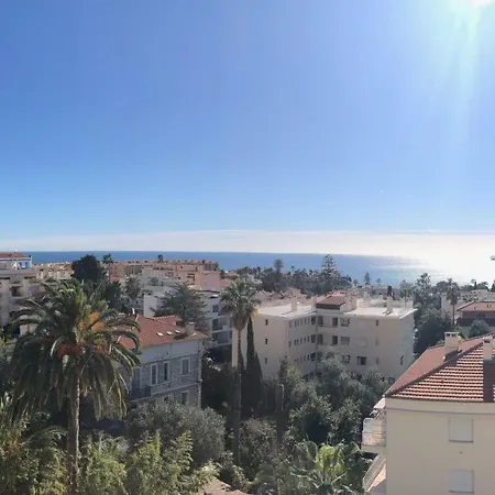 **** Panoramic Roof In **** Beaulieu-sur-Mer